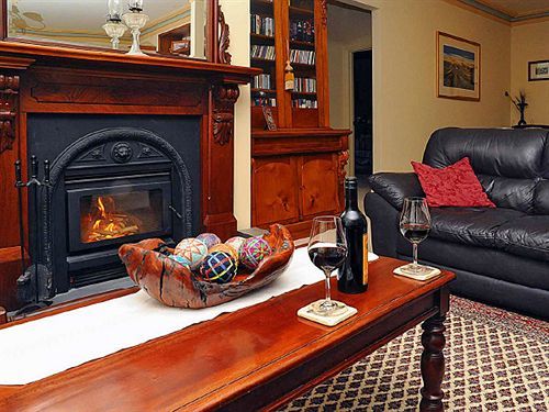 Bed & Breakfast St Helen's 3*